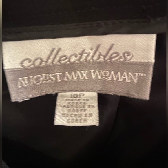 Skirt - Picture 3 of 3